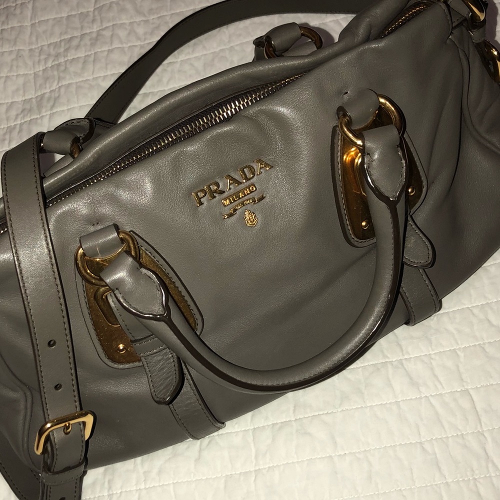 Gorgeous GREY PRADA BAG- **Make Me An Offer**